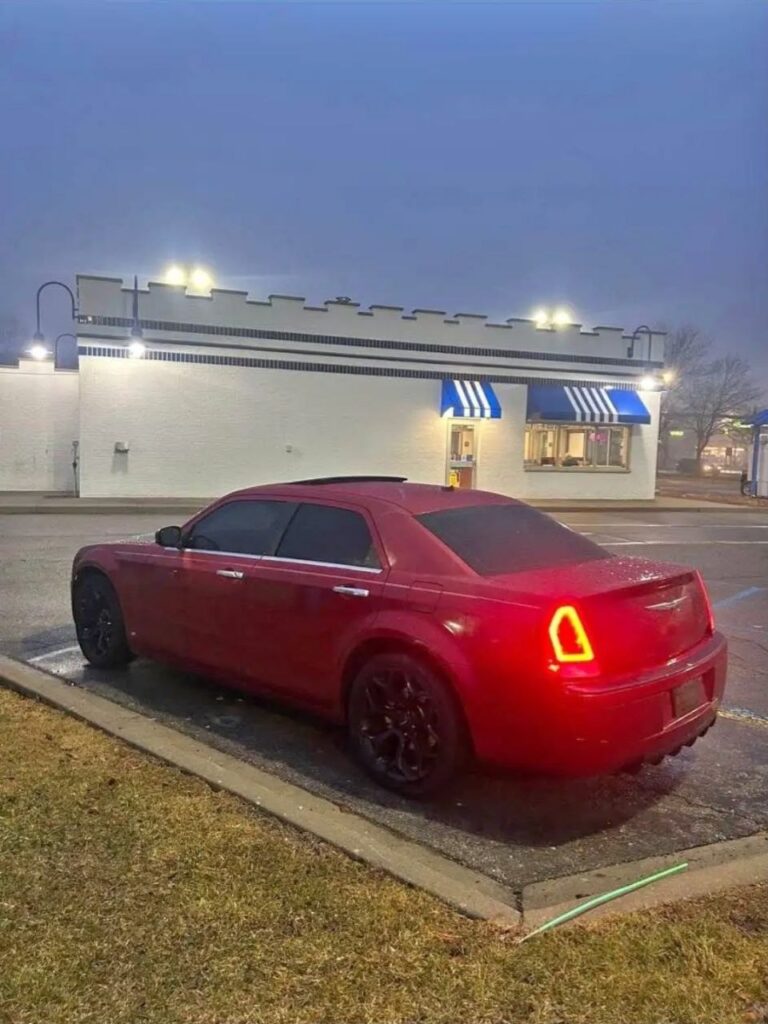2008 Chrysler 300