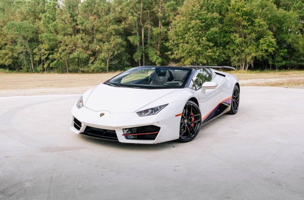 2017 Lamborghini Huracan LP580-2 Spyder Convertible 2D